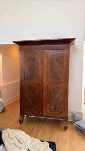 lot 60417 image: SOLID WOOD ARMOIRE  WARDROBE Double Door Storage Cabinet 80x55