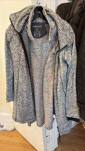 lot 60435 image: Calvin Klein Performance Gray Zip-Up Hoodie Size Small - Retail $25