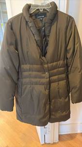 lot 60443 image: Jones New York Womens Quilted Down Coat - Retail $45