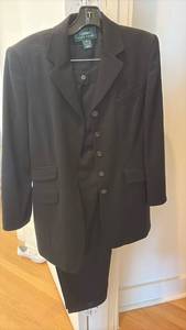 lot 60455 image: Lauren Ralph Lauren Womens Black Wool two Piece Suit Size 8 - Retail $85