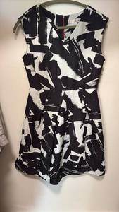 lot 60472 image: Abstract Print Sleeveless A-Line Dress Size 6 - Retail $15
