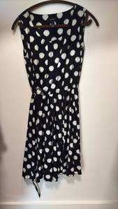 lot 60473 image: Alfani Black and White Polka Dot Sleeveless Dress Size 4 - Retail $15