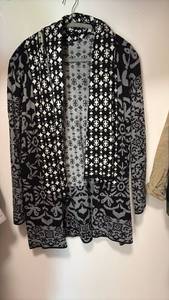 lot 60495 image: Gypsy 05 Global Village Open Front Cardigan Sweater - Retail $25