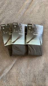 lot 60544 image: Hanes Solutions Opaque Tights Size L Grey - 3 Pack - Retail $15