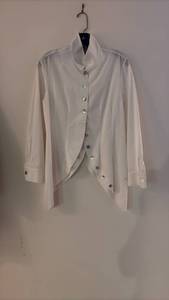 lot 52093 image: Womens White Long Sleeve Button-Up Shirt - Retail $15