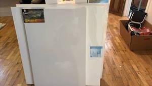 lot 52134 image: Artist Canvas Collection - Various Sizes Including Fredrix Creative Edge - Retail $25