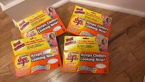 lot 52142 image: Lot of Dye Magnets  Laundry Supplies- Retail $15