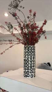 lot 52149 image: Black and White Geometric Pattern Ceramic Vase - Retail $25