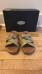 lot 52167 image: Dr. Scholls Womens Cork Platform Slide Sandals with Original Box size 6.5 - Retail $45