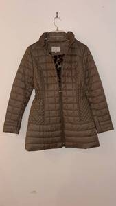 lot 52184 image: Laundry by Shelli Segal Quilted Puffer Coat with Leopard Print Lining - Retail $45