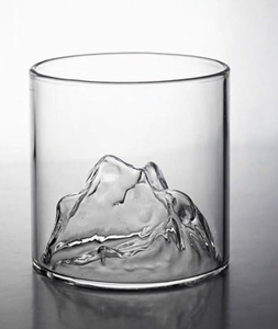 lot 2625 image: Large Whisky Glass with Mountain