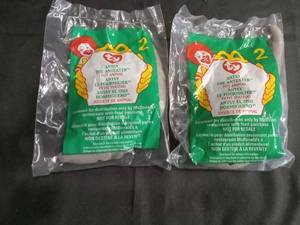 lot 3525 image: McDonalds Ty Beanie Baby Antsy the Anteater Happy Meal Toy Set