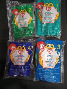 lot 3531 image: McDonalds Ty Beanie Baby Happy Meal Toys Set of 4