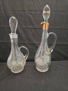 lot 3177 image: Etched Glass Decanters with Gold Accents