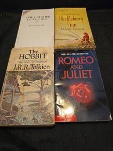 lot 2030 image: Classic Literature Book Collection - Tolkien, Twain, Shakespeare, Salinger
