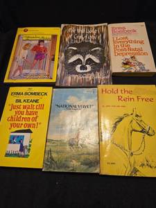 lot 2033 image: Classic Young Adult Book Collection - 1970s1980s