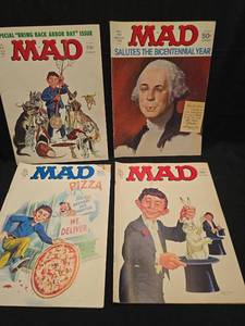 lot 4235 image: MAD Magazine Collection 1976 Issues