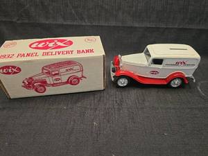 lot 4256 image: WIX Filters 1932 Panel Delivery Truck Die Cast Bank