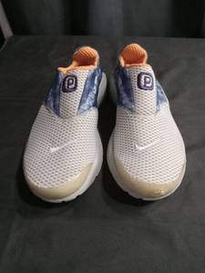 lot 3405 image: Nike Presto Blue Tie-Dye White Mesh Sneakers XS