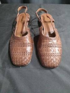 lot 3411 image: Naturalizer Woven Leather Slingback Shoes