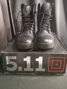 lot 3418 image: 5.11 Tactical Speed 8 Combat Boots