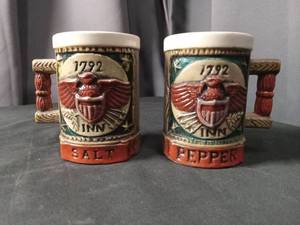 lot 4413 image: 1792 Inn Eagle Salt and Pepper Shaker Set