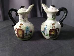 lot 4415 image: Ceramic Salt and Pepper Shaker Set with Bottle Design