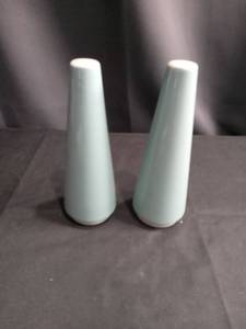 lot 4148 image: Light Blue Ceramic Salt and Pepper Shakers