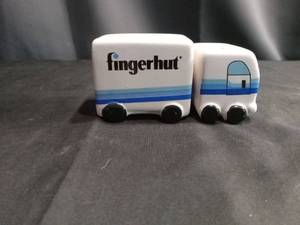 lot 4334 image: Fingerhut Promotional Truck Salt and Pepper Shaker Set