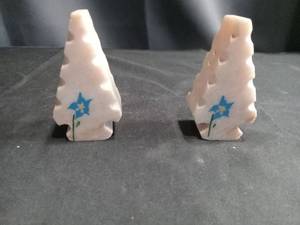 lot 4341 image: Floral Pattern Christmas Tree Salt and Pepper Shakers