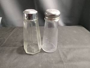 lot 4368 image: Glass Salt and Pepper Shakers Set with Silver Tops