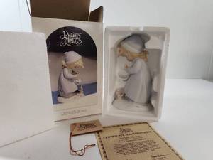 lot 193 image: Precious Moments Winters Song Figurine with Box and Certificate