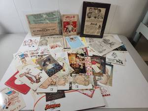 lot 197 image: Mixed Collection of Old Greeting Cards and Paper Ephemera Lot 77 Pieces
