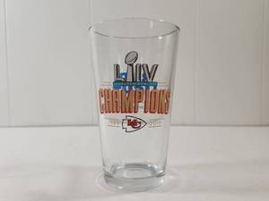 lot 220 image: Kansas City Chiefs Super Bowl LIV Champions Commemorative Glass