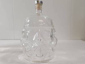 lot 231 image: Star Wars Stormtrooper Helmet Glass Decanter Bottle