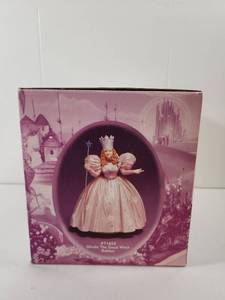 lot 255 image: Glinda The Good Witch Bobber Figurine #71653 Wizard of Oz