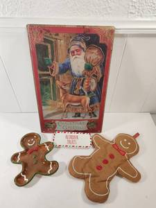 lot 295 image: Christmas Greetings Metal Sign with Gingerbread Oven Mitt and Tray