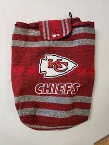 lot 304 image: Kansas City Chiefs NFL Woven Drawstring Backpack Bag