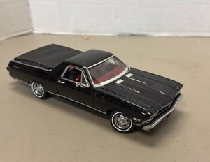 lot 916 image: 1968 Chevrolet Chevelle SS Die-Cast Model Pickup Truck