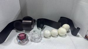 lot 2028 image: Metal candle holder wall sconces and more