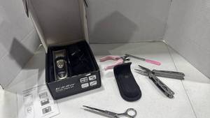 lot 2041 image: Sminiker pet clippers and more