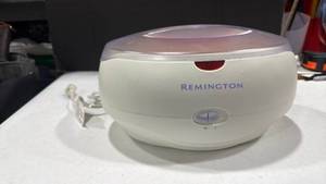 lot 2060 image: Remington paraffin wax melter