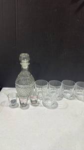 lot 2074 image: Decanter, rocks glasses and shot glasses
