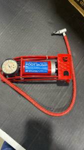 lot 2119 image: Foot Pump