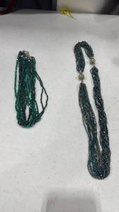 lot 2300 image: Necklaces
