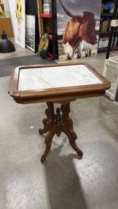 lot 3019 image: Victorian Style Marble Top Parlor Table 28 x 24 x 19 in