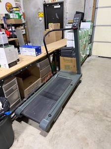lot 205 image: Lifestyler 8.0 ES treadmill