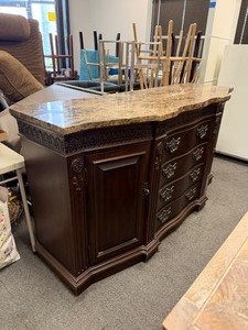 lot 104 image: Bernhardt marble top buffet 40 x 74 x 24 in VERY HEAVY