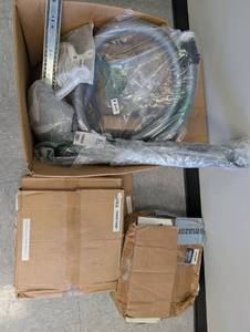 lot 12 image: Misc automotive and RV partsaccessories - Retail $174