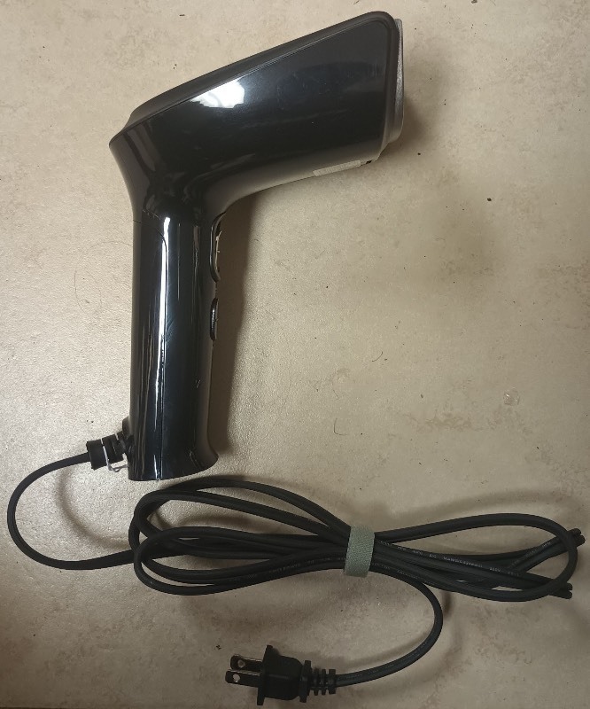 lot 602 image: Steamer for Clothes -1800W with WetDry Ironing Modes, 20-Second Heat-up, Detachable Water Tank, Heat-Resistant Gloves for Wrinkle Removal